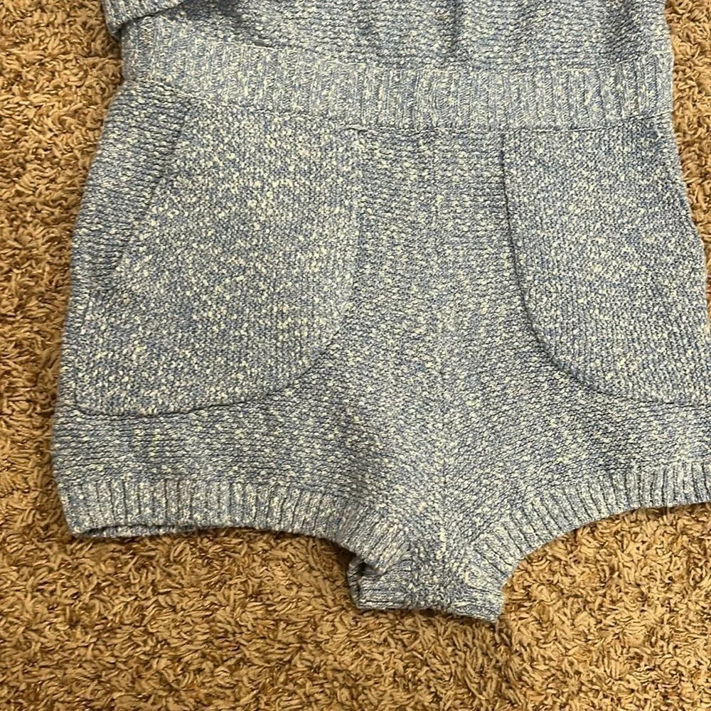 Free People pit holes